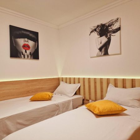 Ferienwohnung Airport Easy Link Iasi Exterior foto